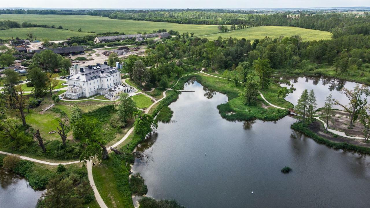 Palac Komierowo Sępólno Krajeńskie Exterior foto